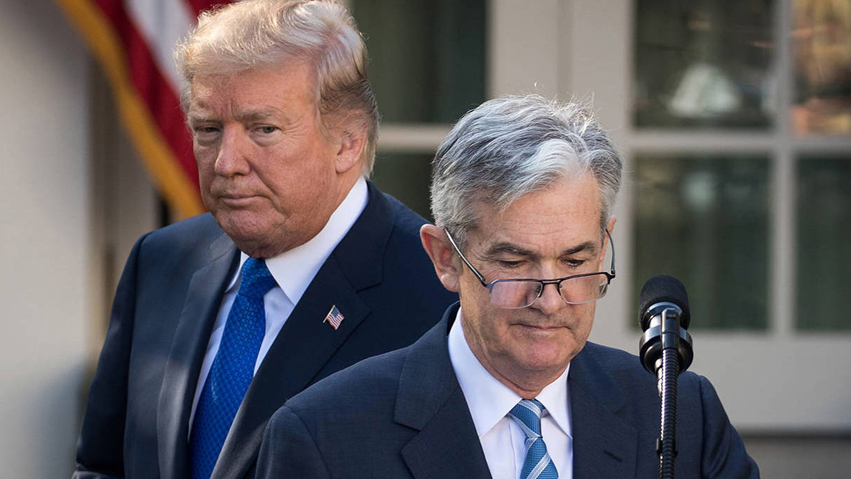 Trump shifty behind Powell