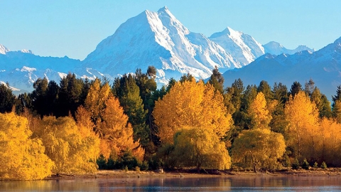 Aoraki/Mt Cook from Lake Pukaki