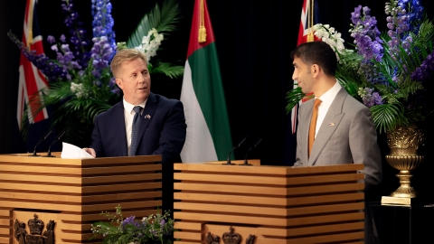 Trade ministers Todd McClay and Thani bin Ahmed Al Zeyoudi hold a press conference in Wellington